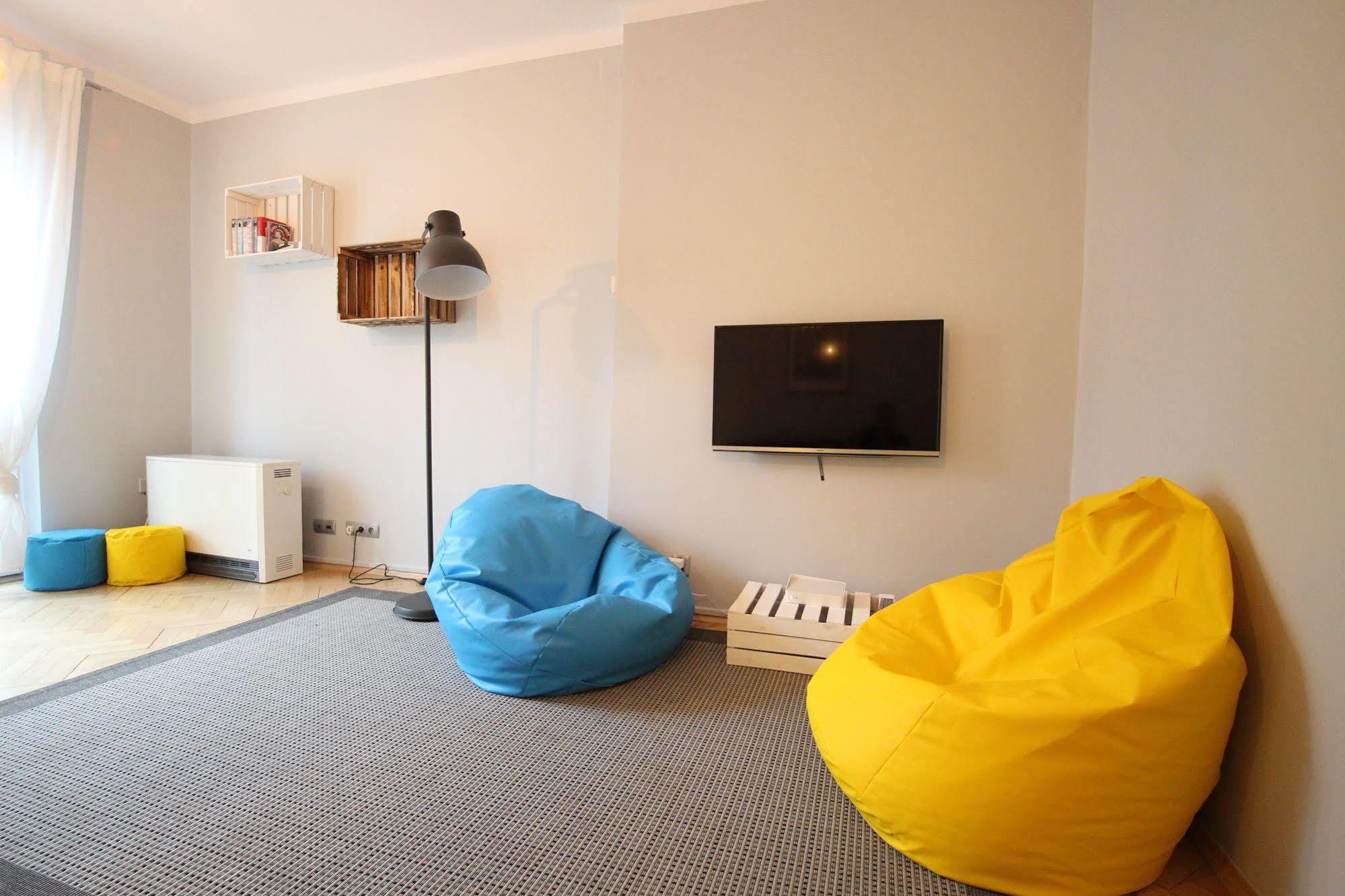 Rainbow Apartments 1 Краков Экстерьер фото