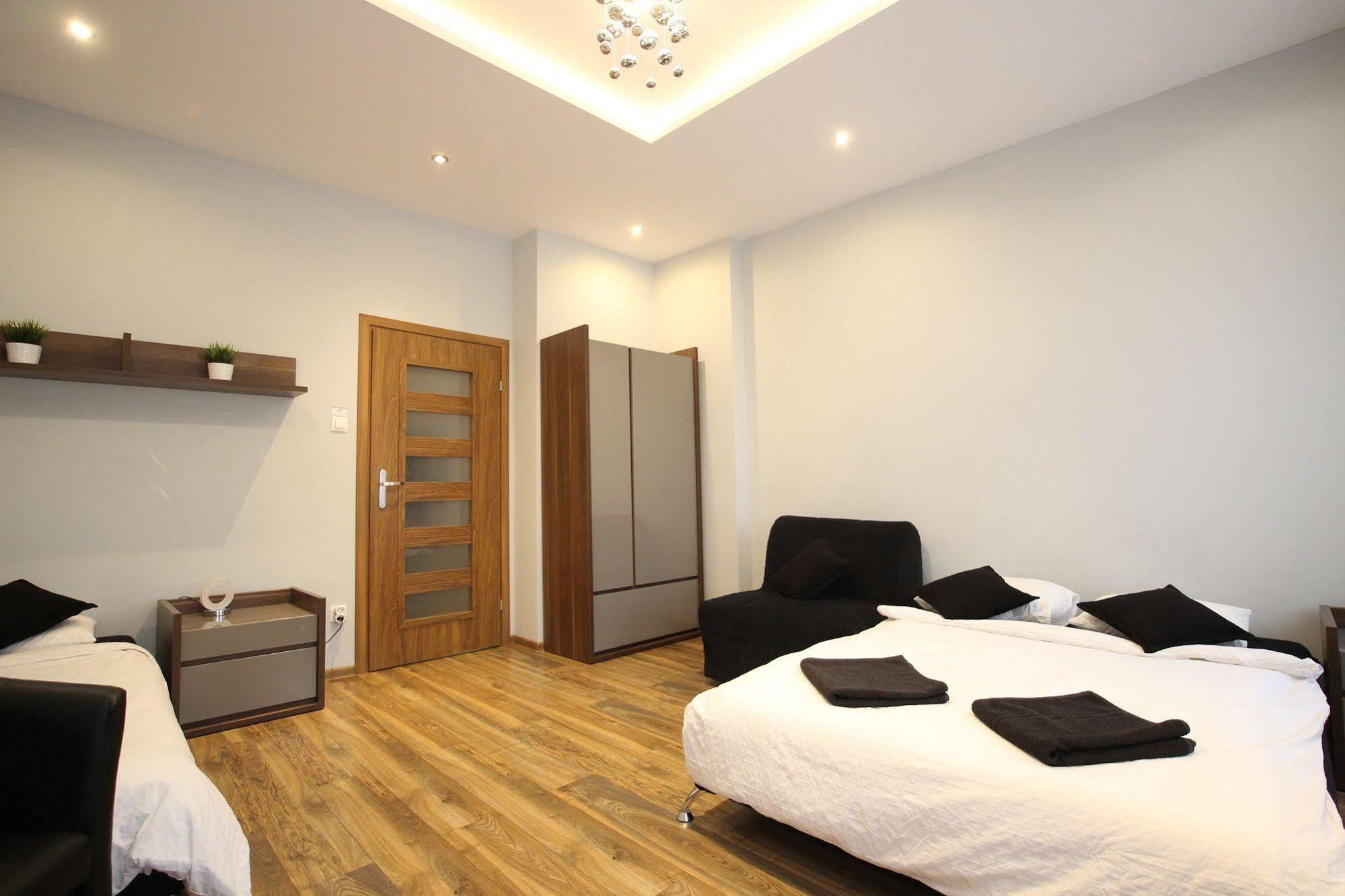 Rainbow Apartments 1 Краков Экстерьер фото